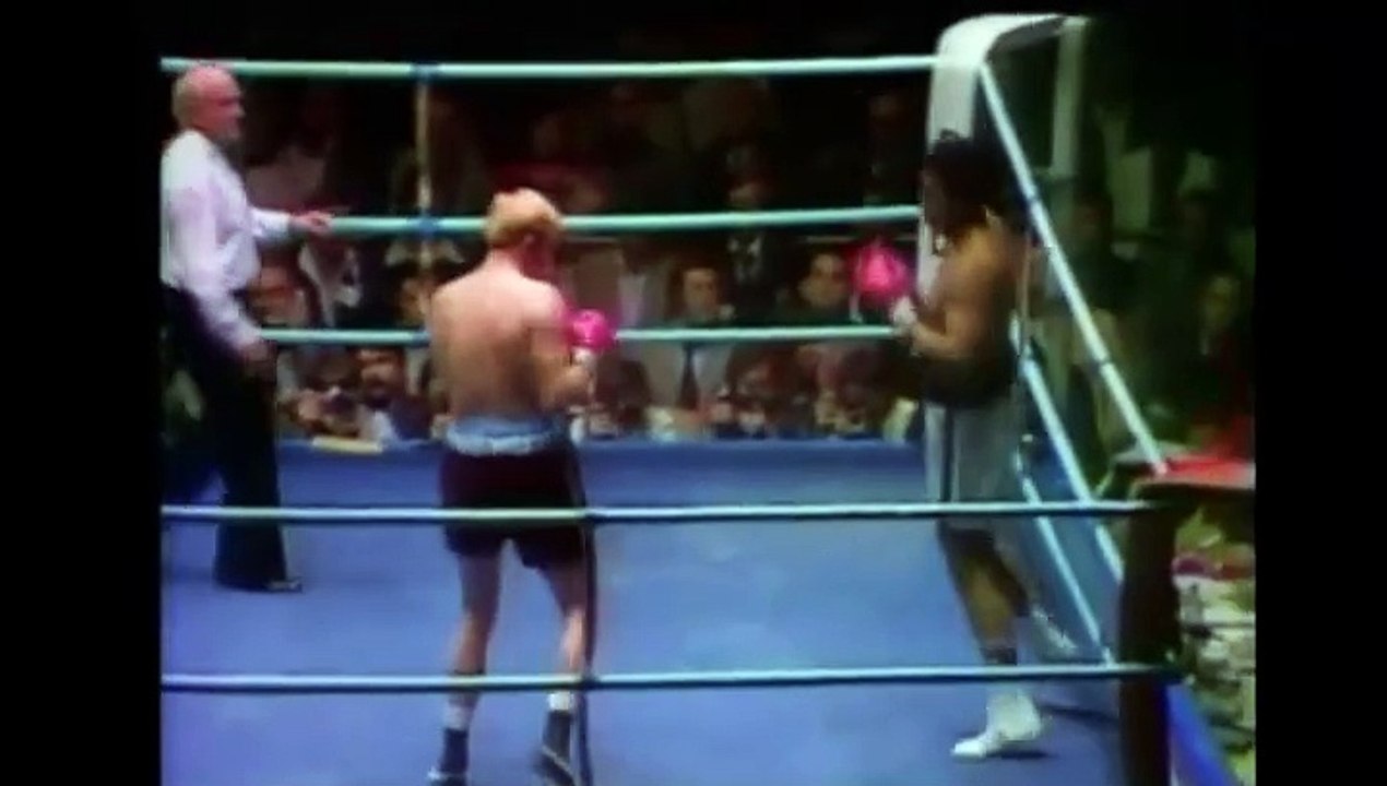 Muhammad Ali vs Richard Dunn - boxing - undisputed world heavyweight title
