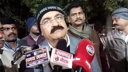 लोकायुक्त की टीम ने मेल नर्स को ३ हजार रुपए की रिश्वत लेते हुए पकड़ा