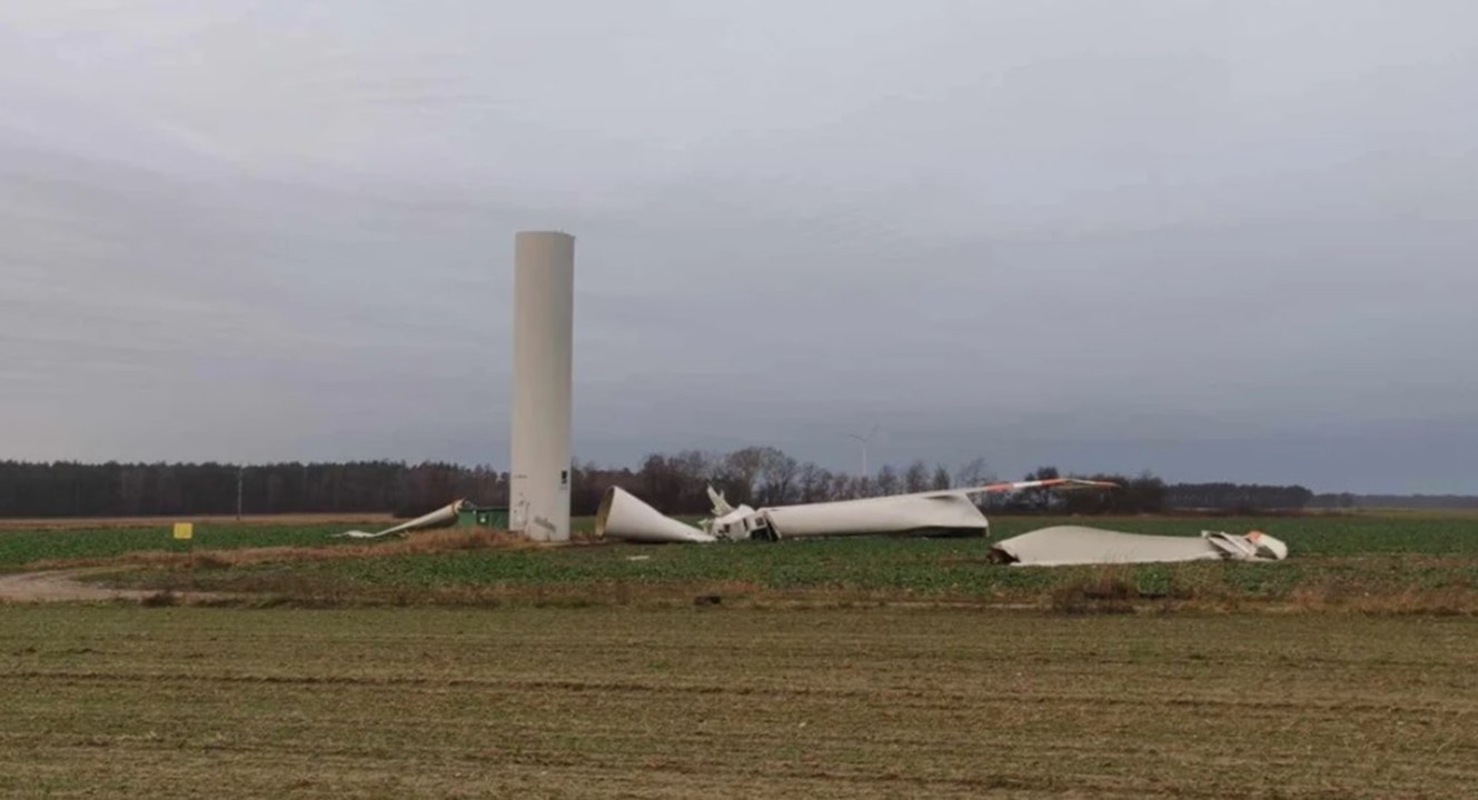 Wiatrak złamał się jak zapałka