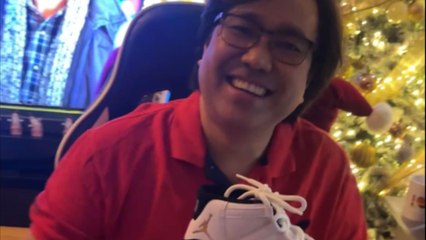 'OG Sneakerhead' dad gleaming with gratitude after son surprises him with Air Jordan 11