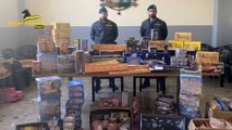 Capodanno sicuro, sequestrata oltre una tonnellata di botti illegali tra Napoli e provincia (28.12.23)