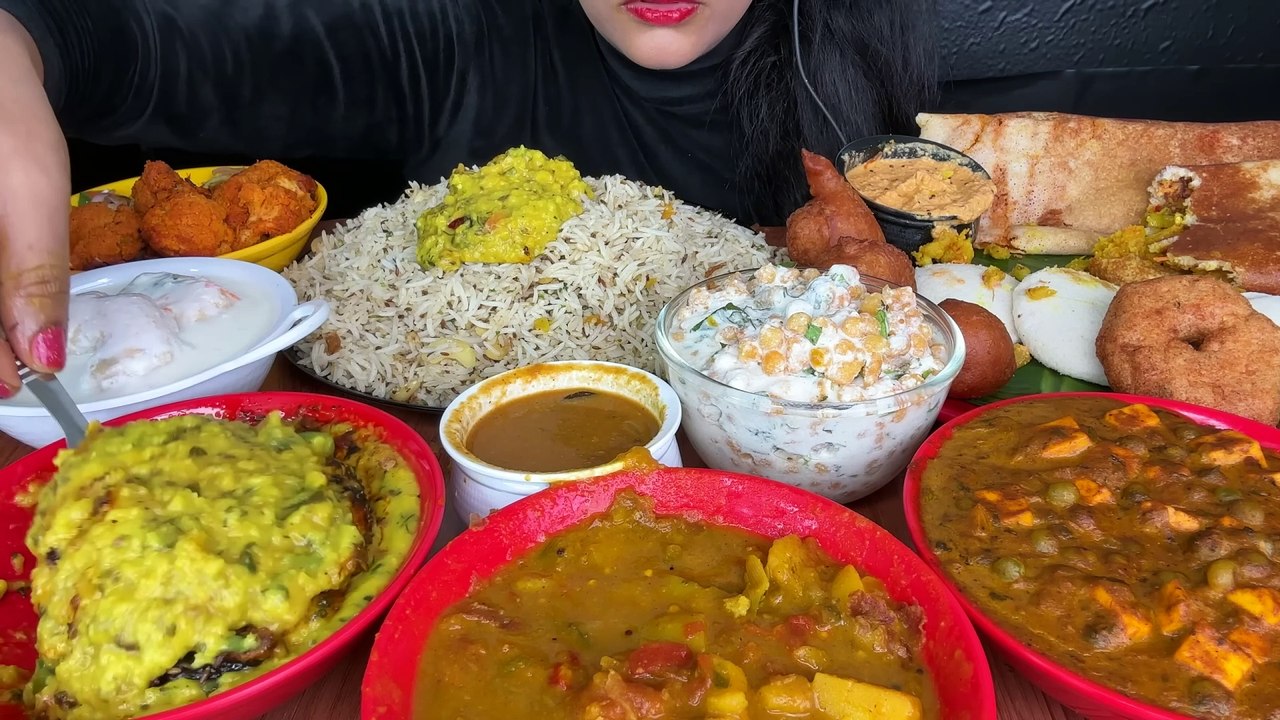 ALOO SABJI,PURI,DAL TADKA,JEERA RICE MUTTER PANEER,MASALA DOSA,DAHI _y_null
