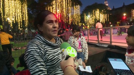 Hasta de 3 horas es la espera para ingresar a la pista de hielo del centro de Guadalajara