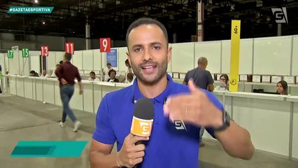 osé Pais mostra segundo dia de entrega de kits da Corrida São Silvestre