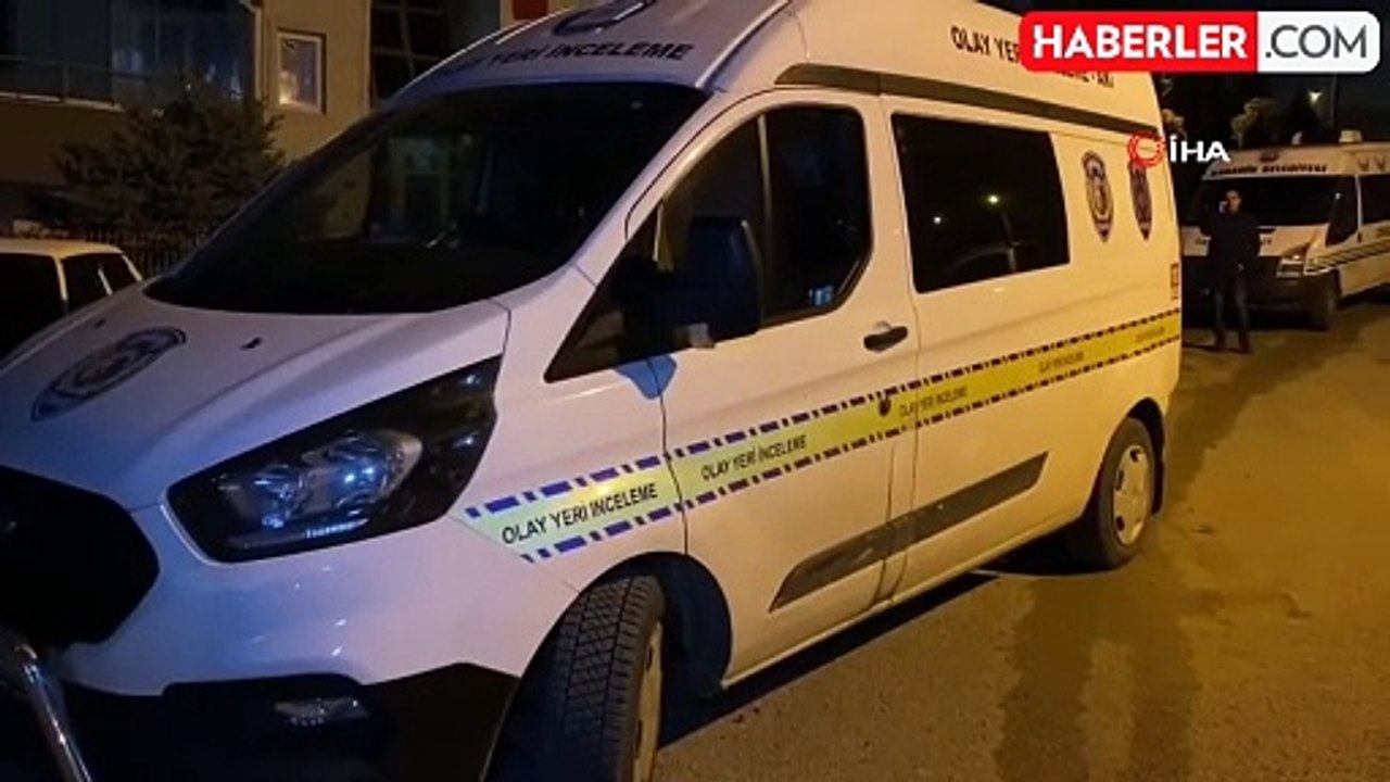 Ablasıyla birlikte yaşadığı evde ölü bulundu