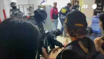 Polícia peruana desmantela organização especializada em tráfico e exploração de mulheres