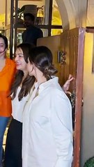 Malaika Arora & Girl-Gang Spotted At Bandra