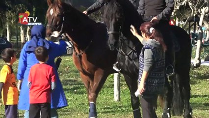 Antalya’nın orman ve sahilleri Börü ve Vinner’a emanet