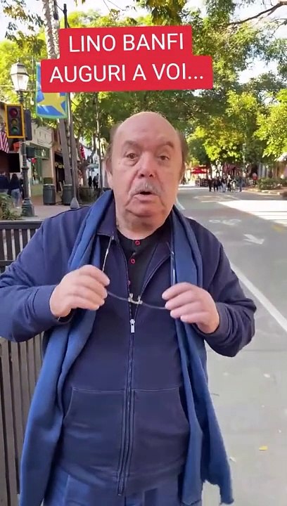 Da Andria alla California: gli auguri natalizi in dialetto andriese da Lino Banfi negli Usa - video dalla California in dialetto...andriese