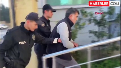 Hafriyat kamyonundaki beton park halindeki araçların üzerine döküldü