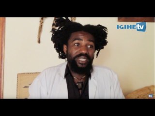 Ikiganiro n'Umupfumu mu Kinyarwanda no mu Kizungu; Rutangarwamaboko Modeste