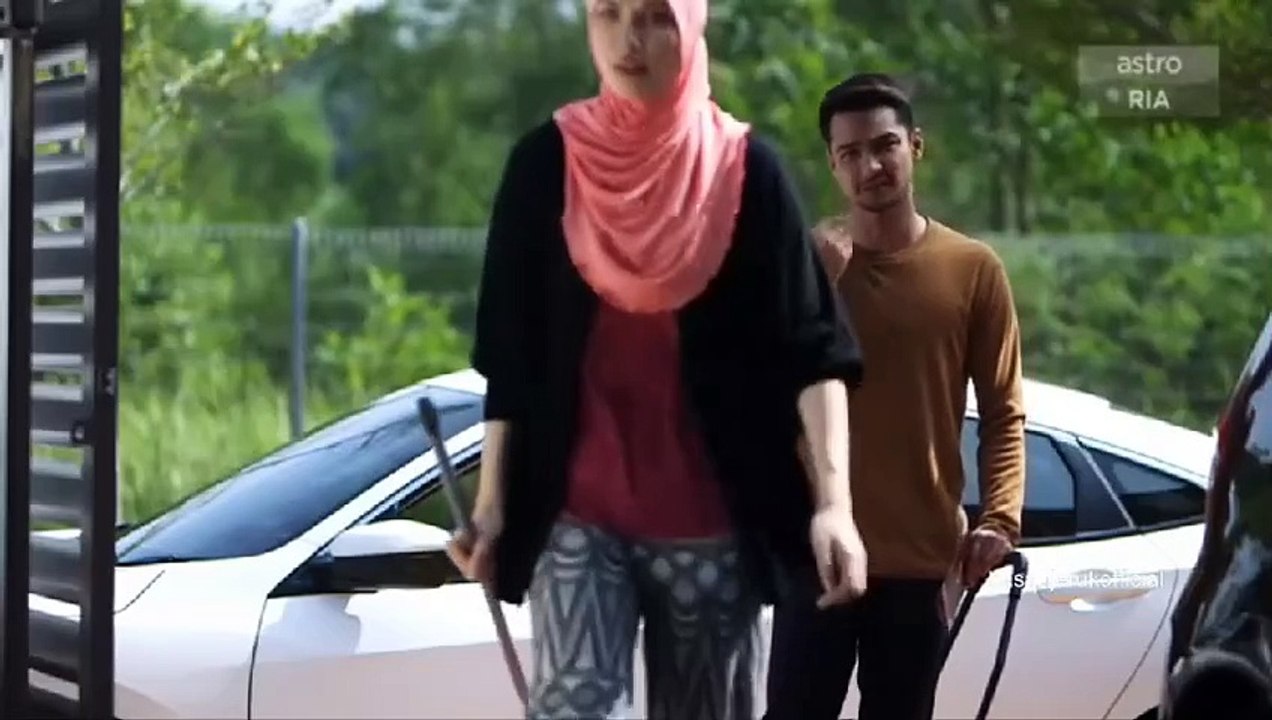 Tak Ada Cinta Sepertimu (Episod 2) video Dailymotion