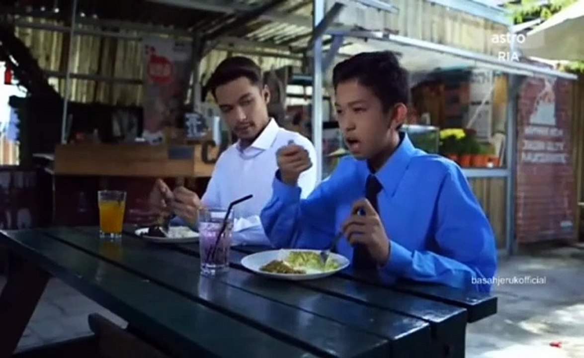 Tak Ada Cinta Sepertimu (Episod 4) video Dailymotion