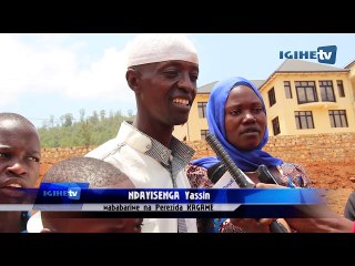 Perezida Kagame yababariye umubyeyi wasabiwe  n'umwana we gufungurwa