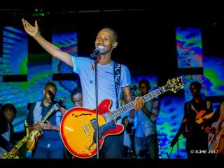 Israel Mbonyi Yashimye Abitabiriye Igitaramo Cye cya Album ya Kabiri 🎶