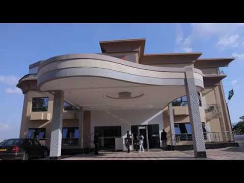 Scheba Hotel, ahantu heza kandi ho kuruhukira.