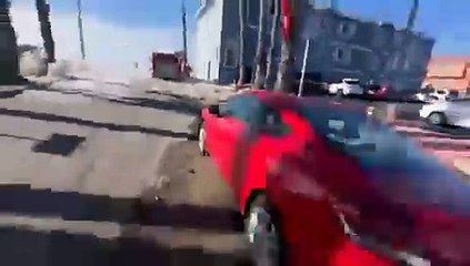 Onda Califórnia: Surf e Cultura na Costa Oeste 🌊