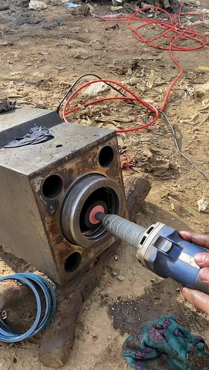 Grinding #restoration #mechanic #ytshorts  #shorts