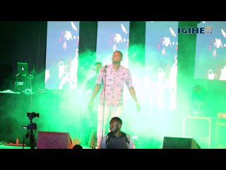 Amalon yagaragaye ubuhanga bwishimiwe na benshi mu gitaramo cya Buravan