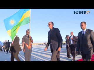President Kagame arrives in Cape Town to attend the YPO EDGE