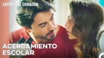 Estudiante Favorito De Ali Asaf Es Eylul -  Latido Del Corazon