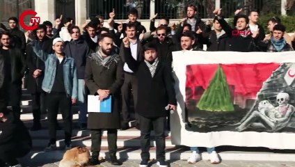 Beyazıt'ta 'yılbaşı kutlaması' protestosu: 'Hristiyan'ın kutsalına değil, Müslüman'ın kutlamasına karşıyız'