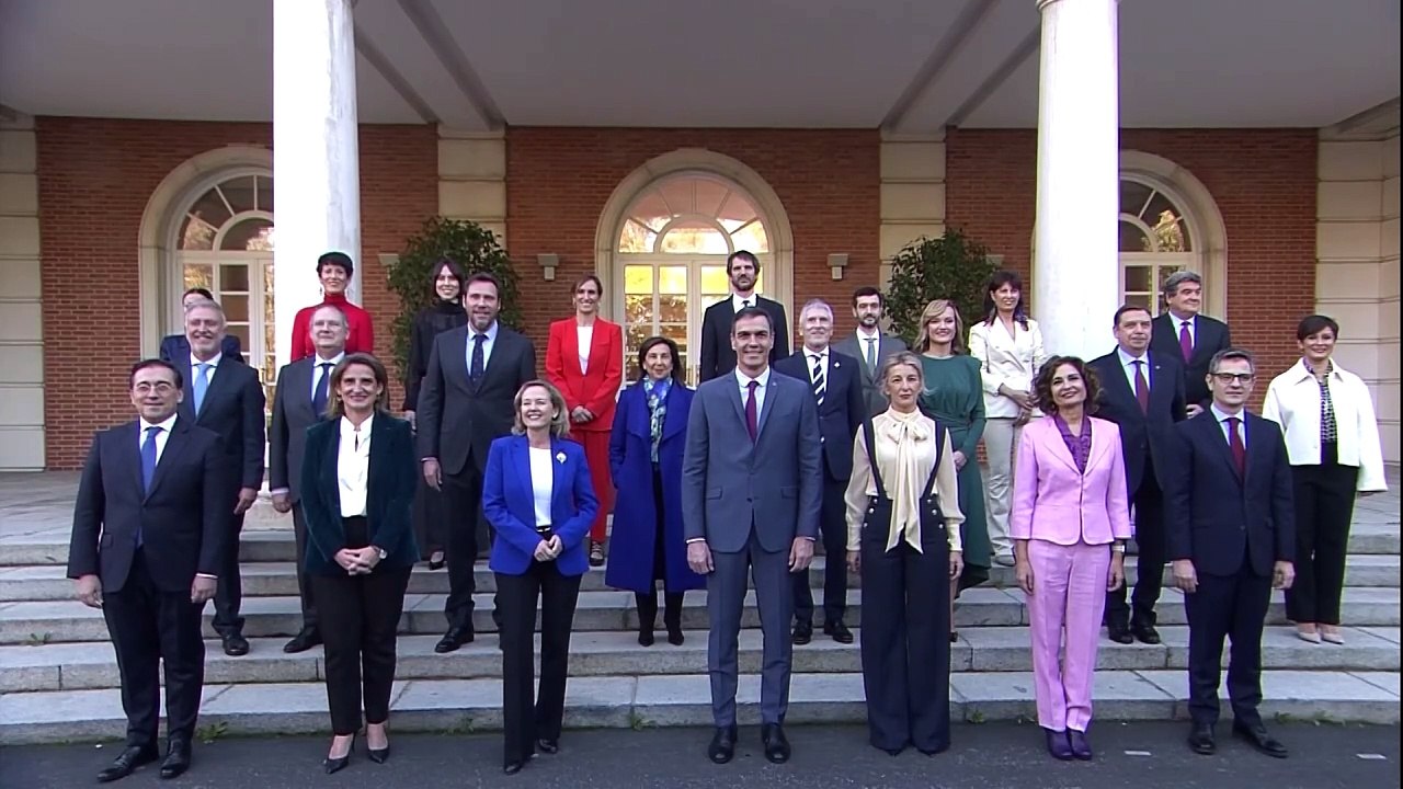 Sánchez nombra a Carlos Cuerpo ministro de economía y asciende a María Jesús Montero