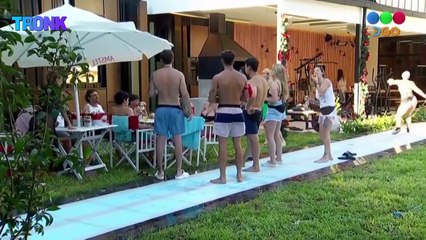 "Son todos unos fallutas hijos de re mil put..." la versión de Furia de la canción de Shakira