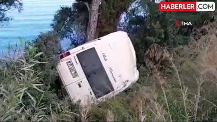 Minibüs şarampole yuvarlandı: 7 yaralı