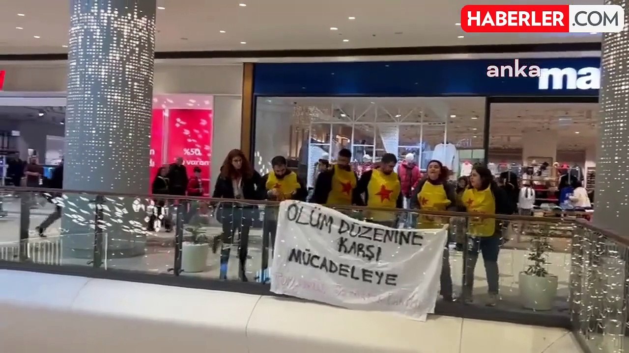 TÖP İstanbul İl Örgütü, Maltepe Piazza AVM'de eylem düzenledi