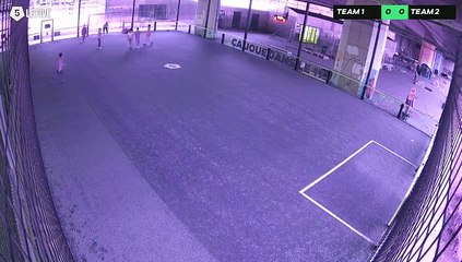 Rayan 2 29/12 à 16:44 - Football Terrain 4 (LeFive P17)