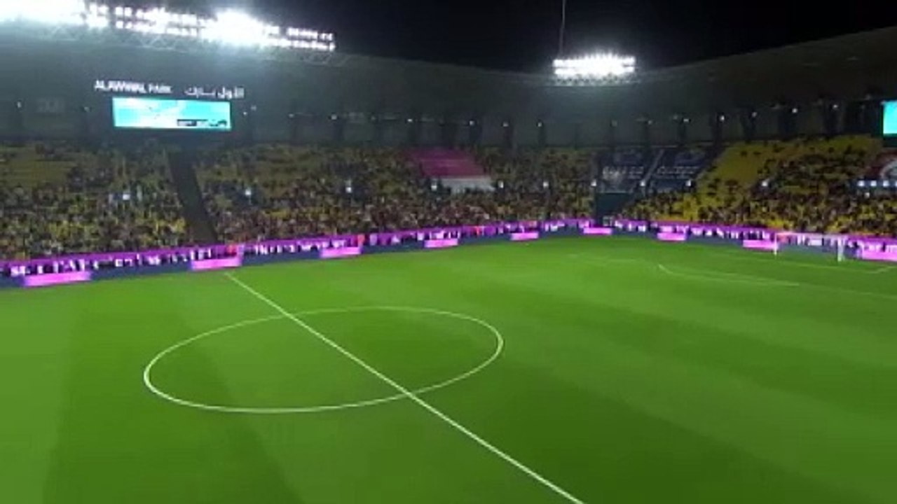 Riyad'da son durum! Stadın ışıkları söndü