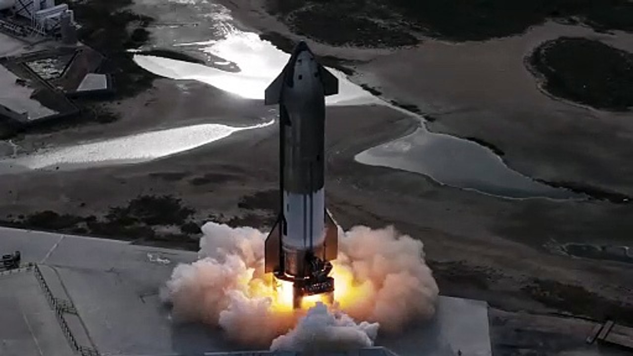 Encendido Starship y Super Heavy antes del tercer vuelo