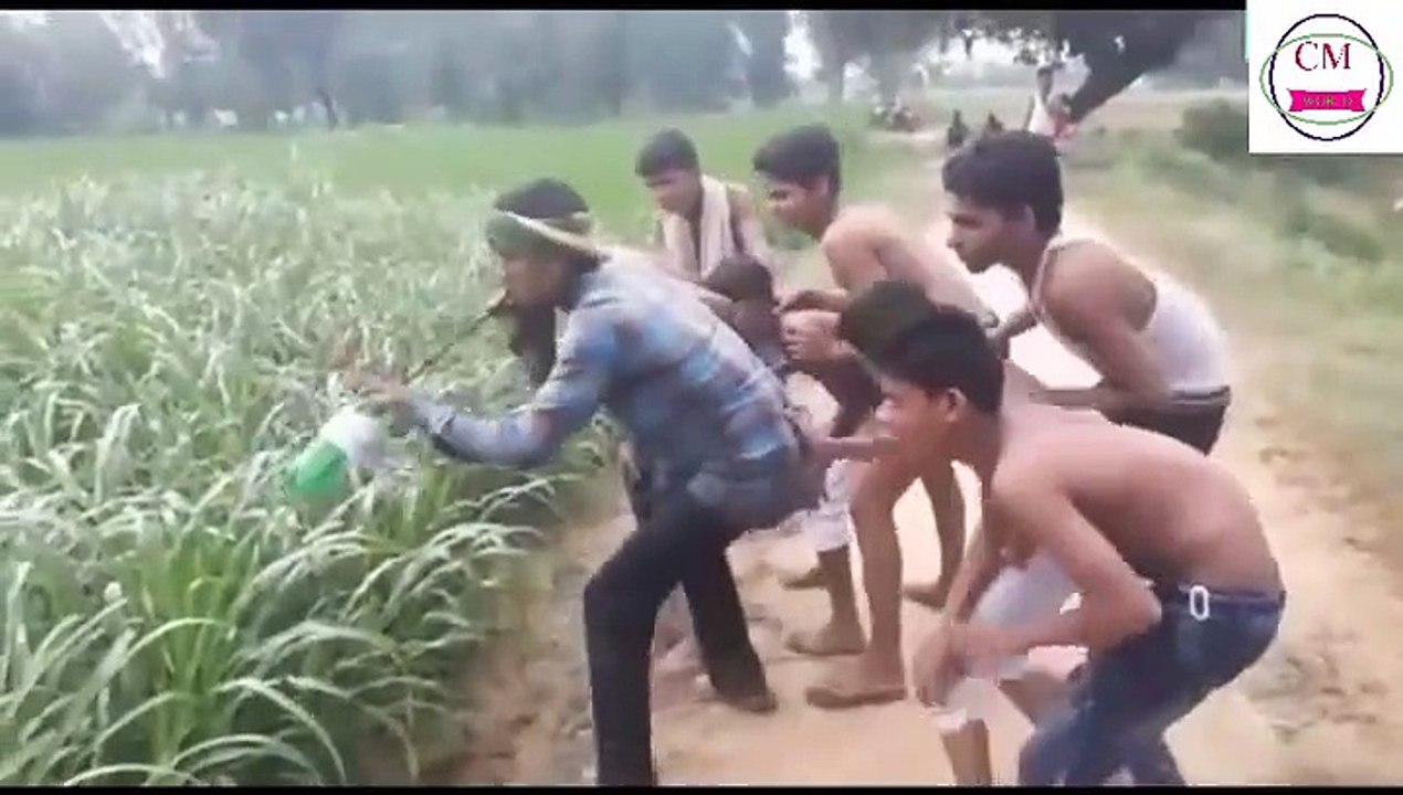 latest whatsapp video 2018 -- funny videos 2018 -- most viral funny whatsapp videos -- CM WORLD - video Dailymotion