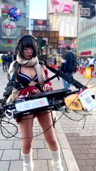 ビキニDJ in 道頓堀