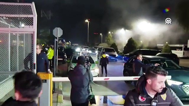 Fenerbahçe kafilesi, İstanbul'a döndü