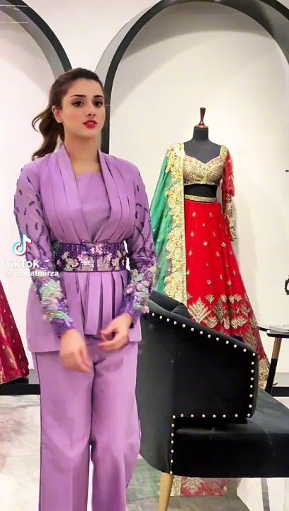 Jannat mirza shorts ❤️❤️