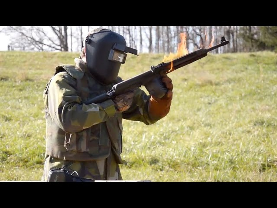 Ibyo wamenya kuri Kalashnikov, imbunda yanditse amateka ku isi