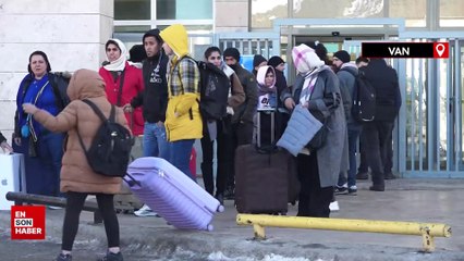 Vanlı turizmcinin yılbaşı sevinci: İranlı turistler otelleri doldurdu