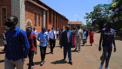 Uko Noheli yizihijwe hirya no hino muri #Kigali hirindwa Covid-19