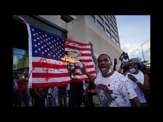 INDIBA Y'IBIVUGWA: Amerika n'u Burayi mu marembera? Putin yabashyize ku karubanda