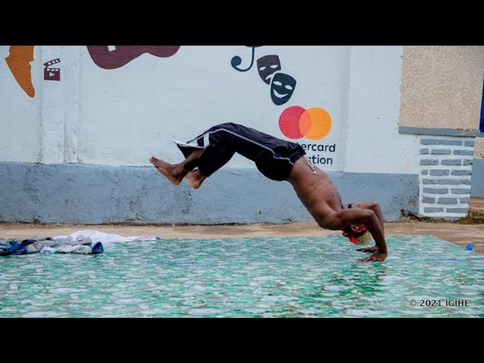 Abasoje imyuga irimo gufotora na video muri Root Foundation basabwe kutaryamisha impano zabo