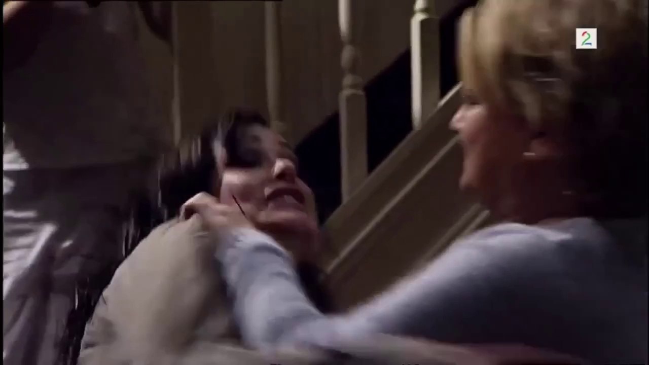 June attacks Julie after sex revelations