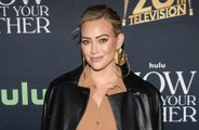 Pregnant Hilary Duff can no longer fit into her jeans