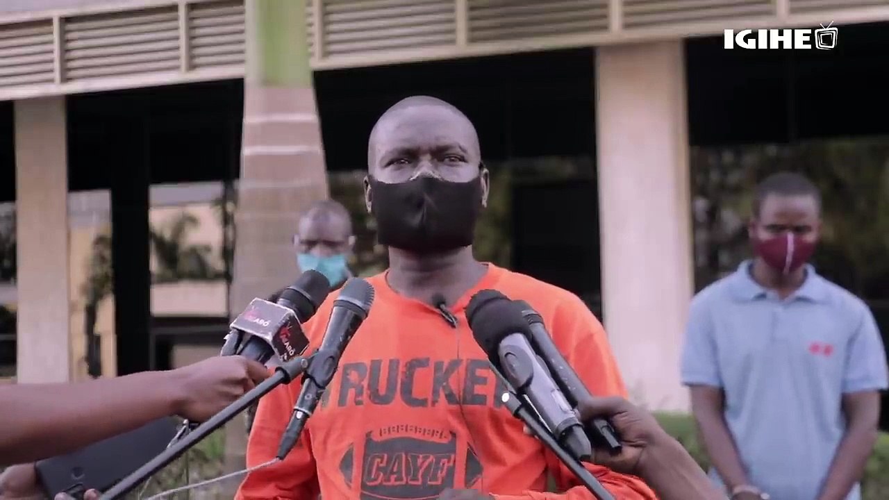 Batanu bari barayogoje abantu biba moto i Kigali bafashwe; hari uwo banize bariruka bazi ko yapfuye