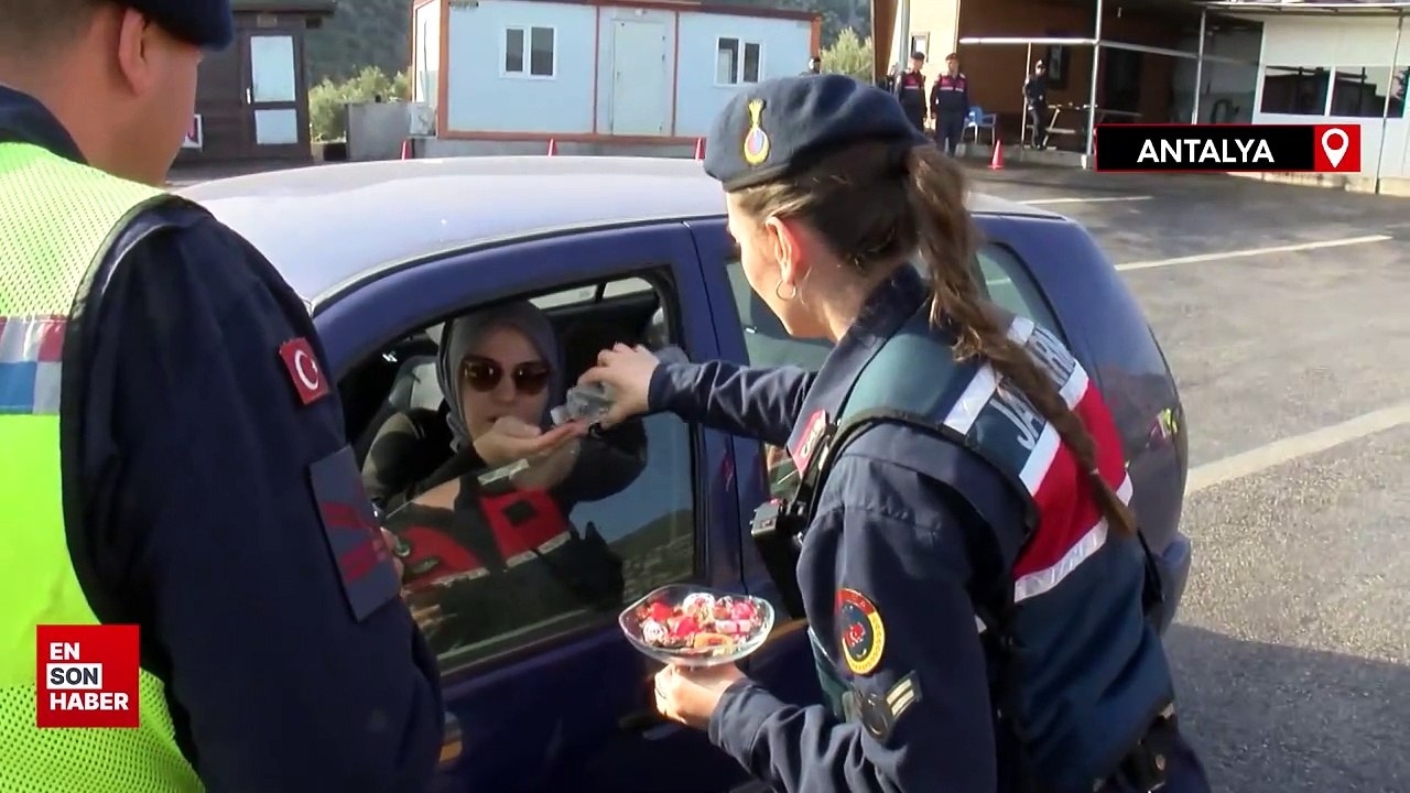 Antalya'da yılbaşı öncesi Cumhuriyet tarihinin en büyük kaçak içki operasyonu