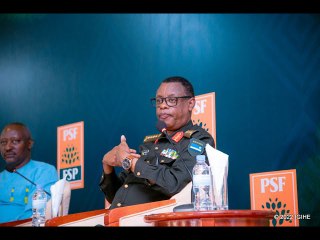 Akaga kagwiriye u Rwanda : Gen Kabarebe yabivuye imuzi