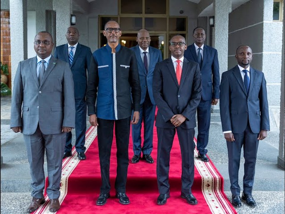 Ijambo rya Perezida Kagame yakira indahiro z'abaminisitiri babiri bashya