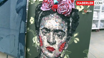 Atık kumaşlarla ünlü eserler sergisi