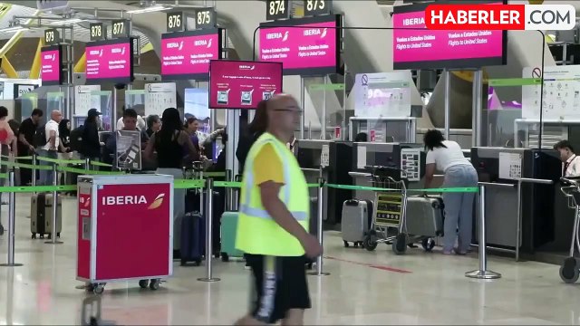 İspanyol hava yolu şirketi İberia çalışanları grev kararı aldı, 444 uçuş iptal edildi